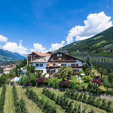 Pension Zum Burggraefler เชนนา ภายนอก รูปภาพ