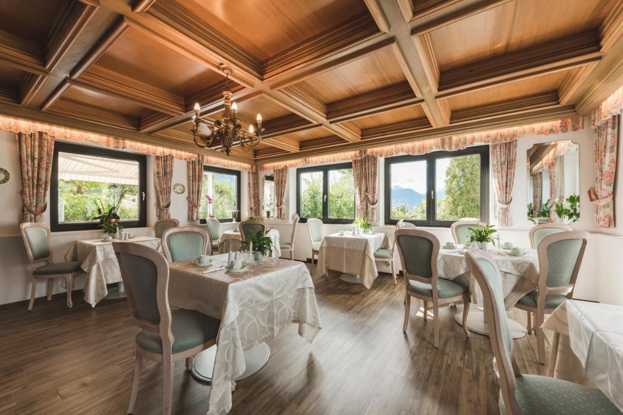 Pension Zum Burggraefler เชนนา ภายนอก รูปภาพ